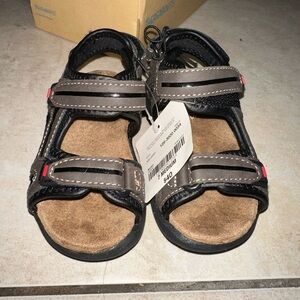 Thereabouts boys sandals size: 7M